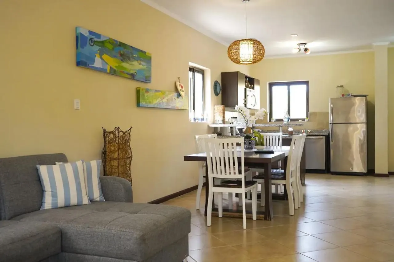 Nice House With Private Pool In Gold Coast Palm Beach Prázdninový dům