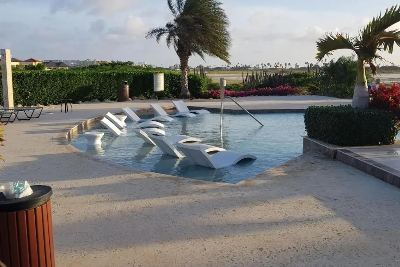Nice House With Private Pool In Gold Coast Palm Beach 0*,