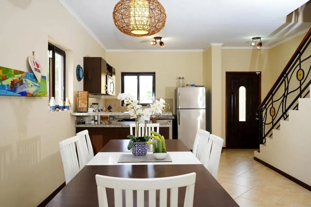 Nice House With Private Pool In Gold Coast Palm Beach 0*,  Aruba