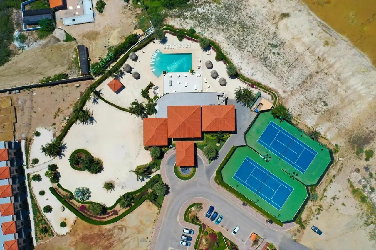 Nice House With Private Pool In Gold Coast Palm Beach