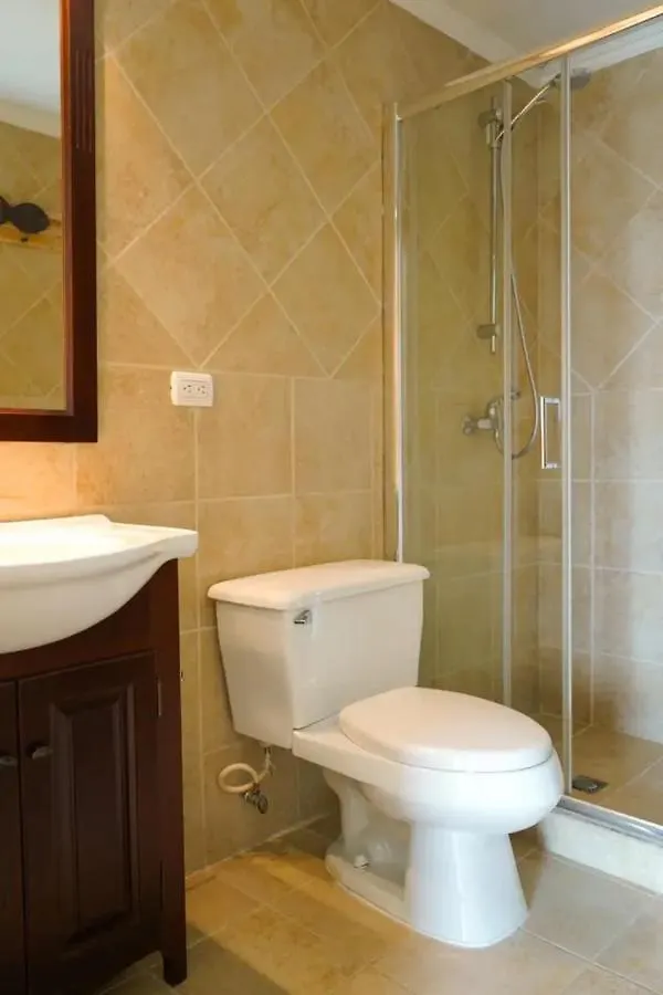 Nice House With Private Pool In Gold Coast Palm Beach 0*,